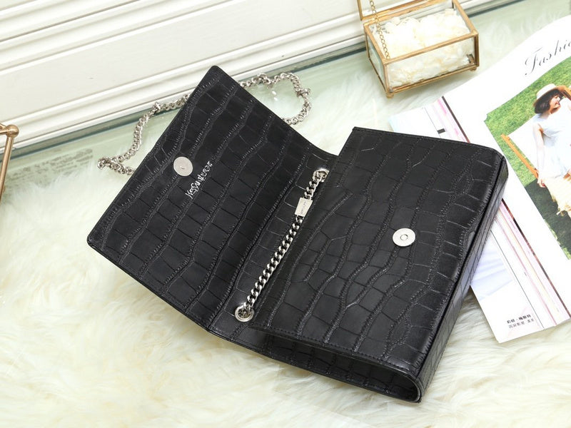 Amelia - YSL Bag - 3551