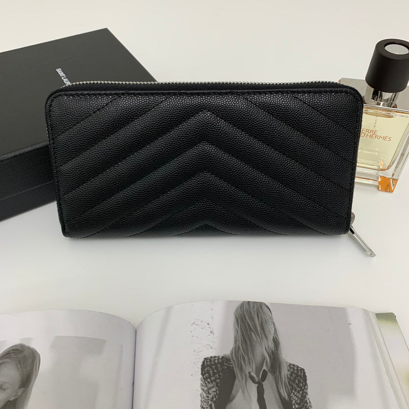 Amelia - YSL Bag - 3828