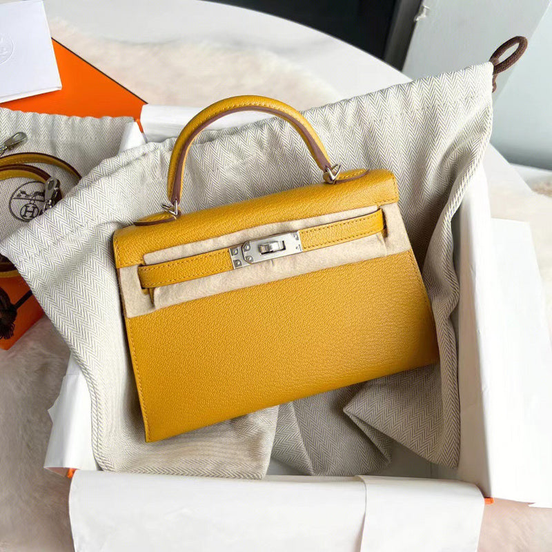 Amelia - HMS Bags - 1590