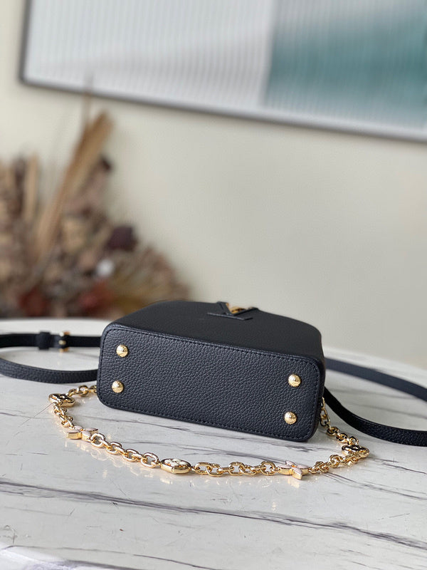 Fashion Lu-Vi bags - 4654