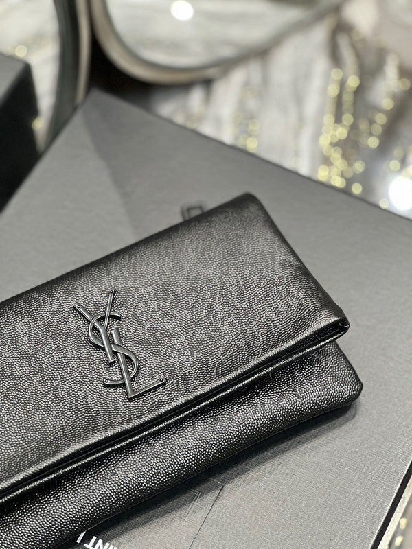 Amelia - YSL Bag - 2367