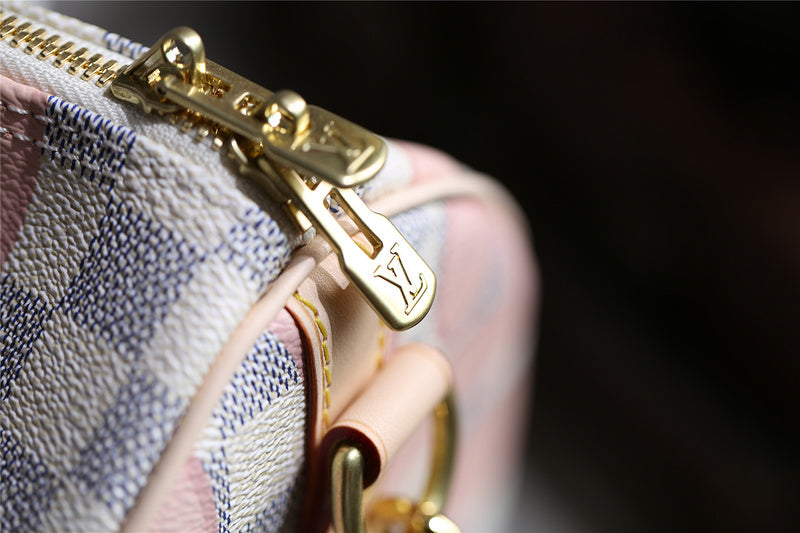 Fan Fashion Lu-Vi bags - 8167