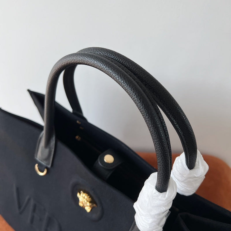 Amelia's Bag Gallery - VAR Bags - 033
