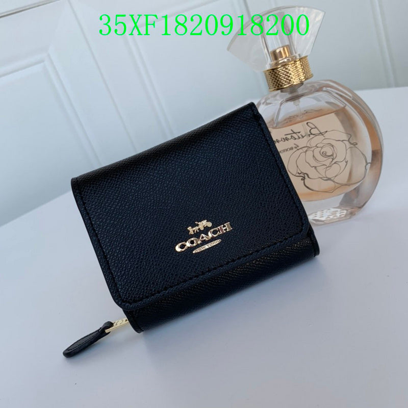 Amelia - CAH Wallet - 077
