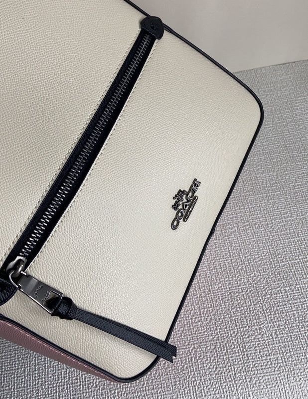 Amelia-i CAH Bags - 062