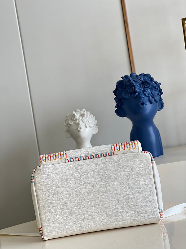Fashion Lu-Vi bags - 3025