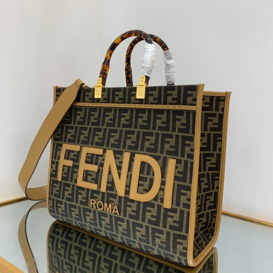 Amelia's Bag Gallery - VAR Bags - 223