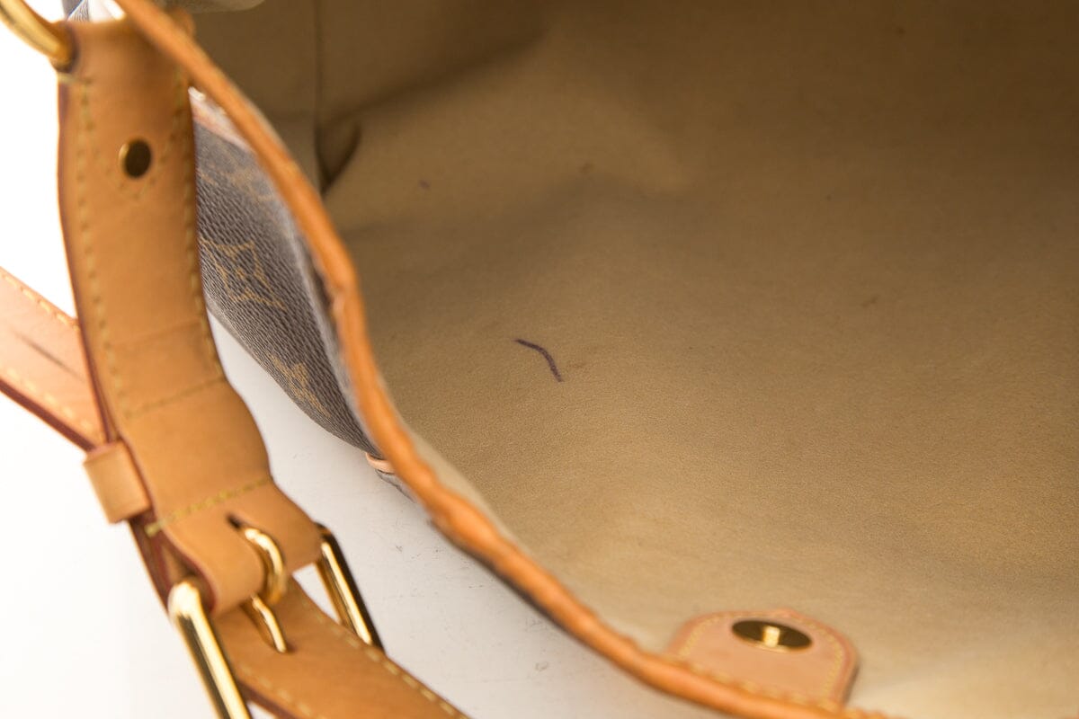 Louis Vuitton   Monogram Galleria MM Tote