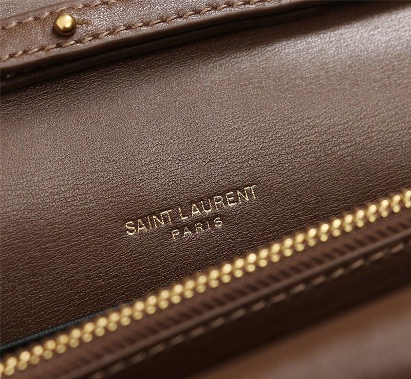 Amelia - YSL Bag - 2915