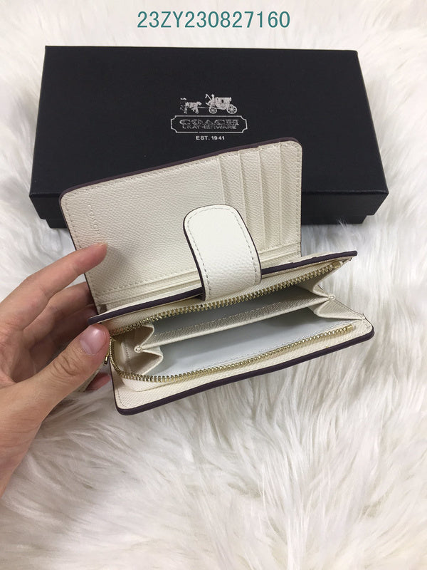 Amelia - CAH Wallet - 143