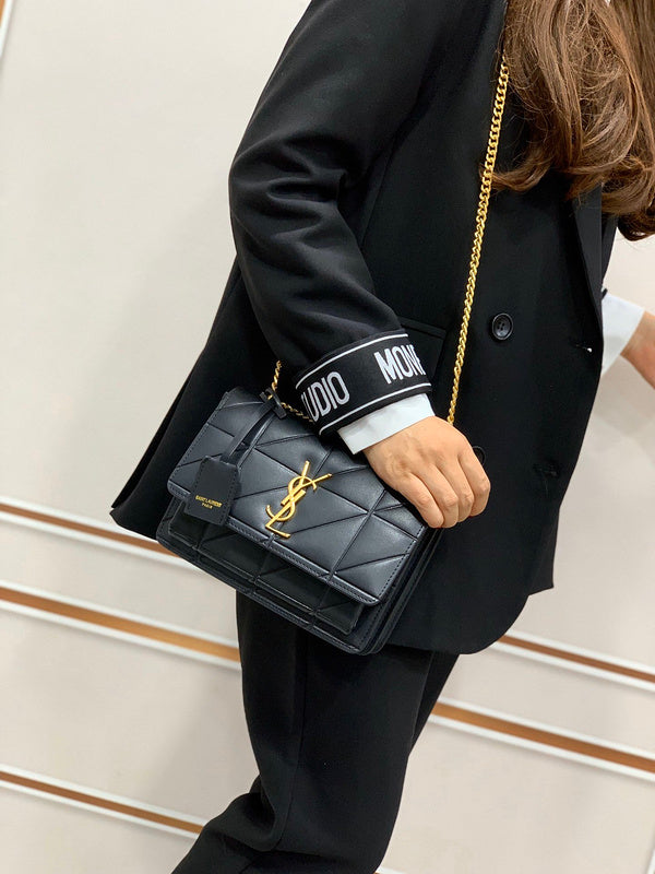 Amelia - YSL Bag - 3510