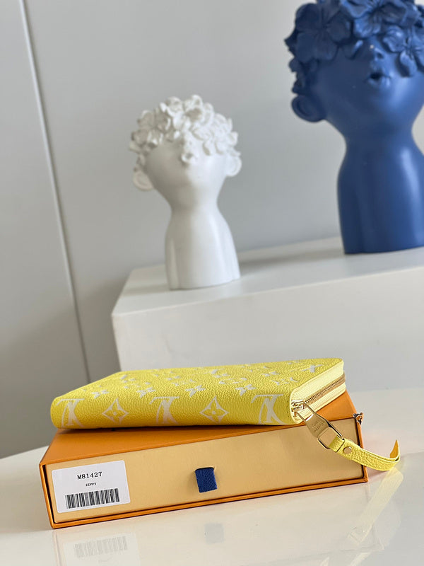 Amelia- LOV  Luxury  Wallets - 572
