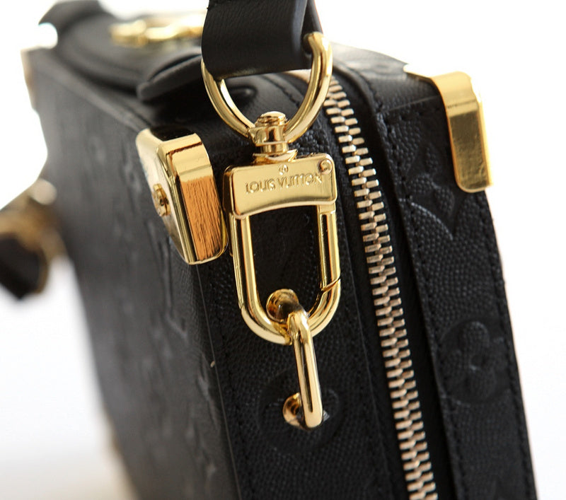 Fan Fashion Lu-Vi Bags - 16935