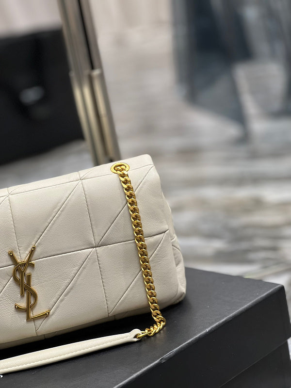 Amelia - YSL Bag - 4217