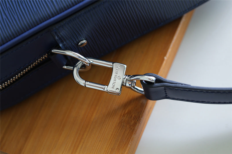 Fan Fashion Lu-Vi bags - 9871