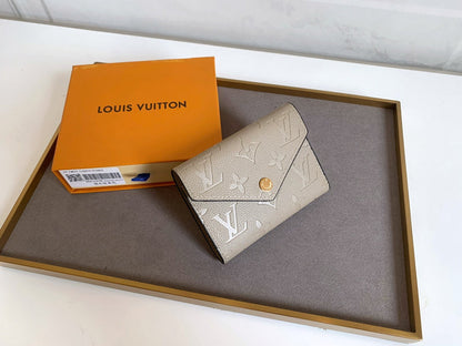 Amelia- LOV  Luxury  Wallets - 662