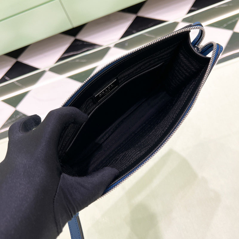 Amelia - PD Wallets - 020