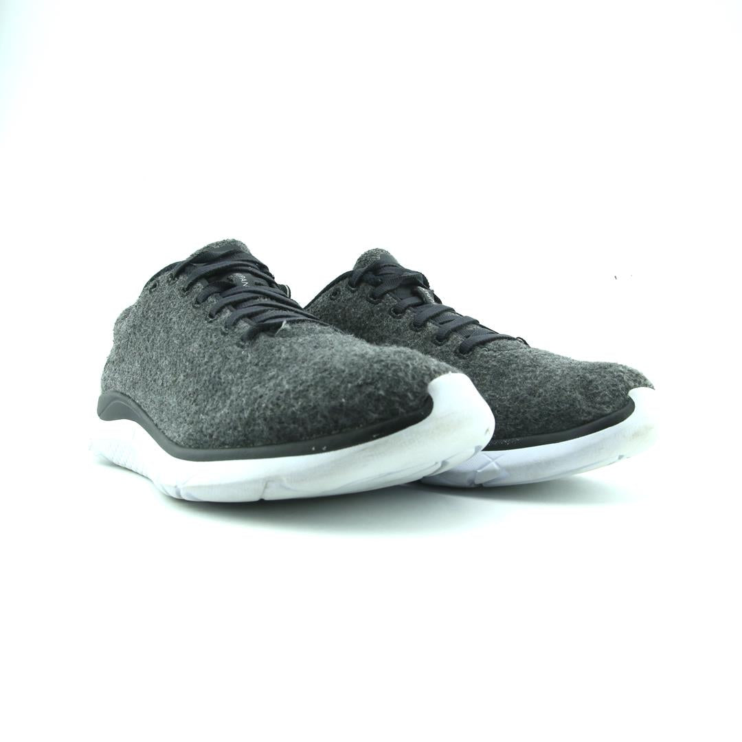 HOKA ONE ONE HUPANA