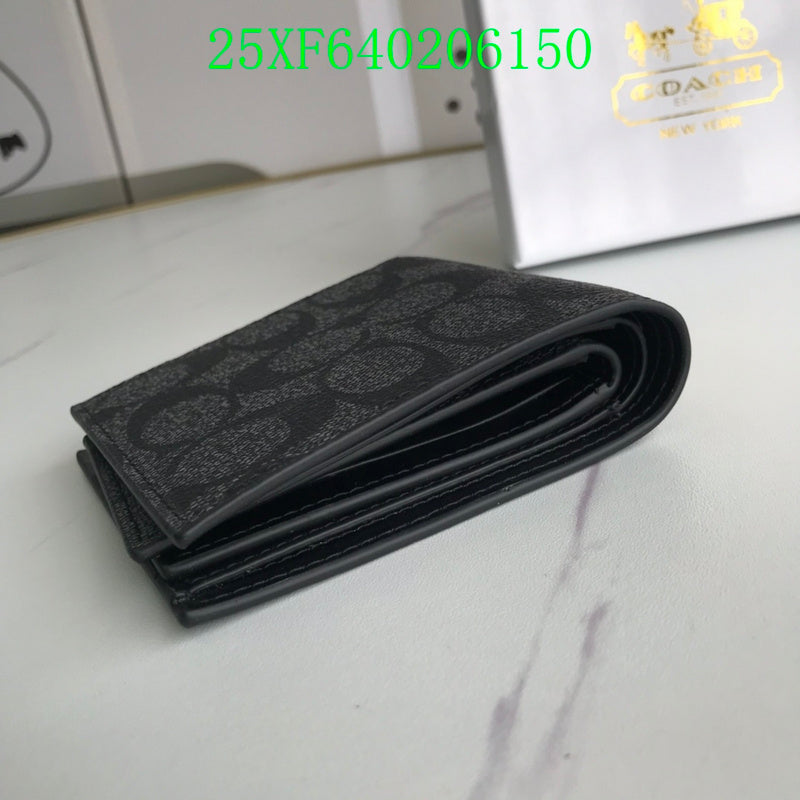 Amelia - CAH Wallet - 044