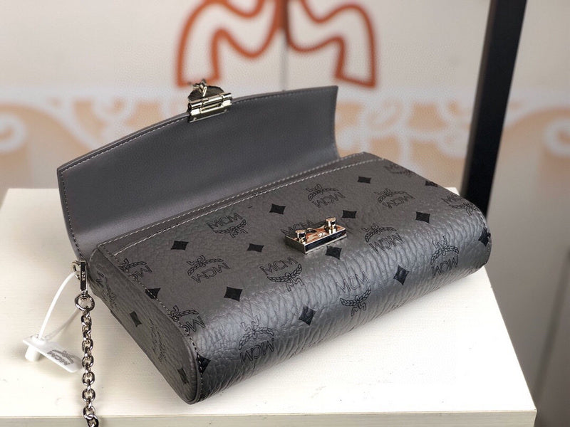 Amelia - MAmeliaBRANDED BAGS - 250