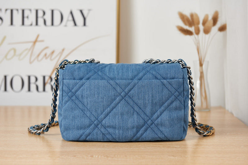 Amelia - CHL Bags - 2015