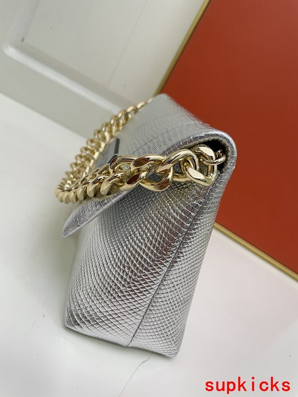 Amelia- Mix Wallets - 699