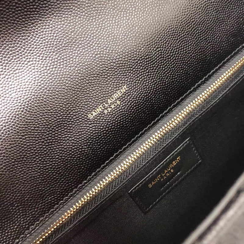 Amelia - YSL Bag - 3852