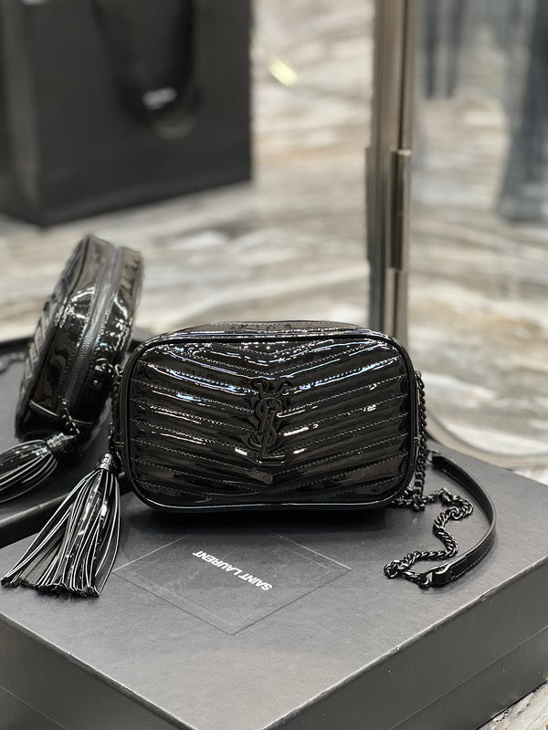 Amelia - YSL Bag - 1874