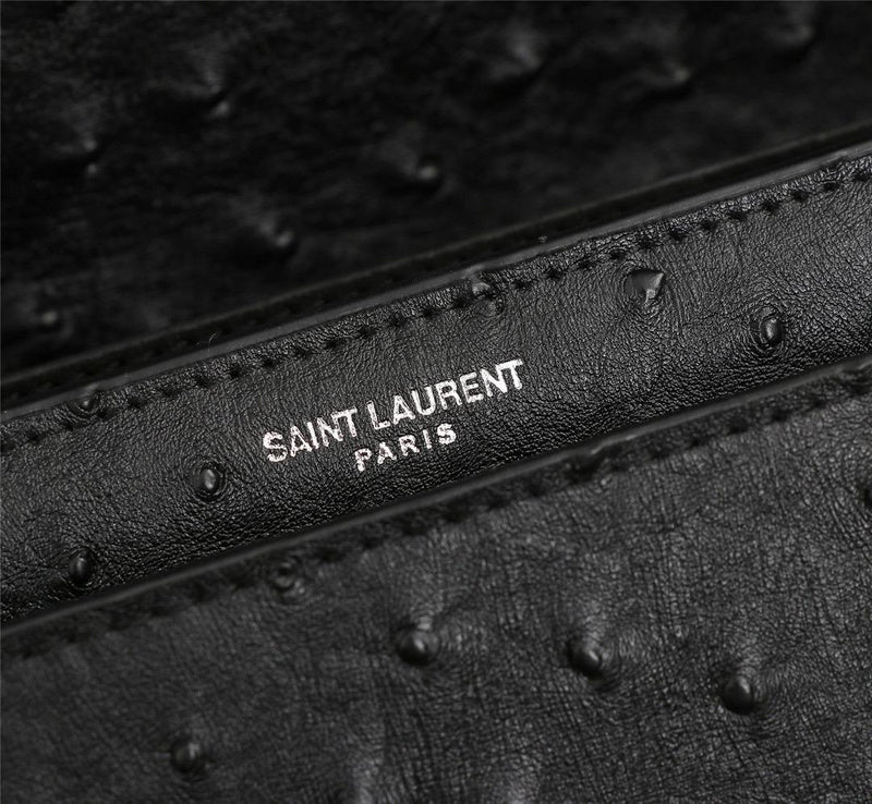 Amelia - YSL Bag - 2862