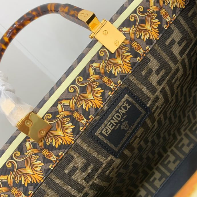 Amelia's Bag Gallery - VAR Bags - 240