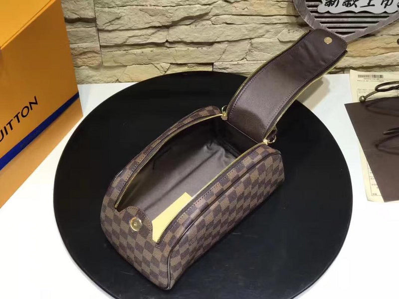 Fan Fashion Lu-Vi bags - 17877