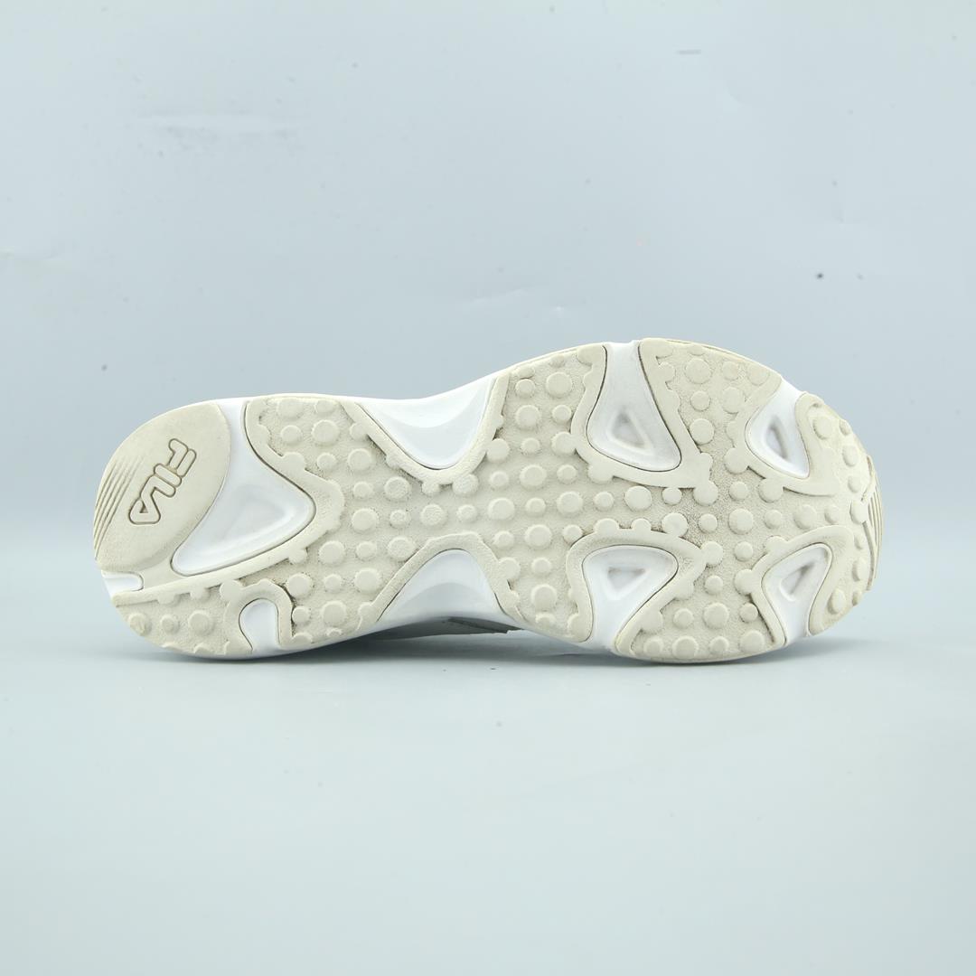 FILA RAY TRACER