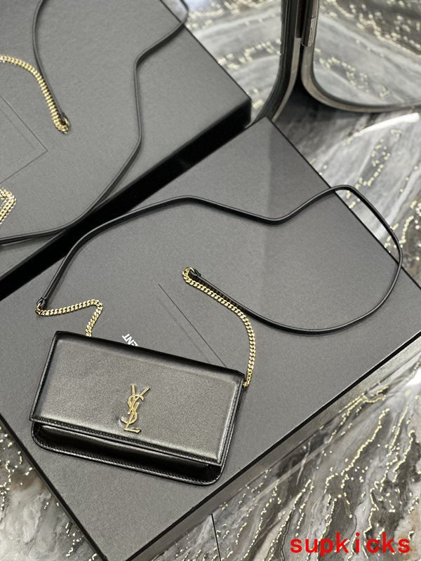 Amelia- Mix Wallets - 458