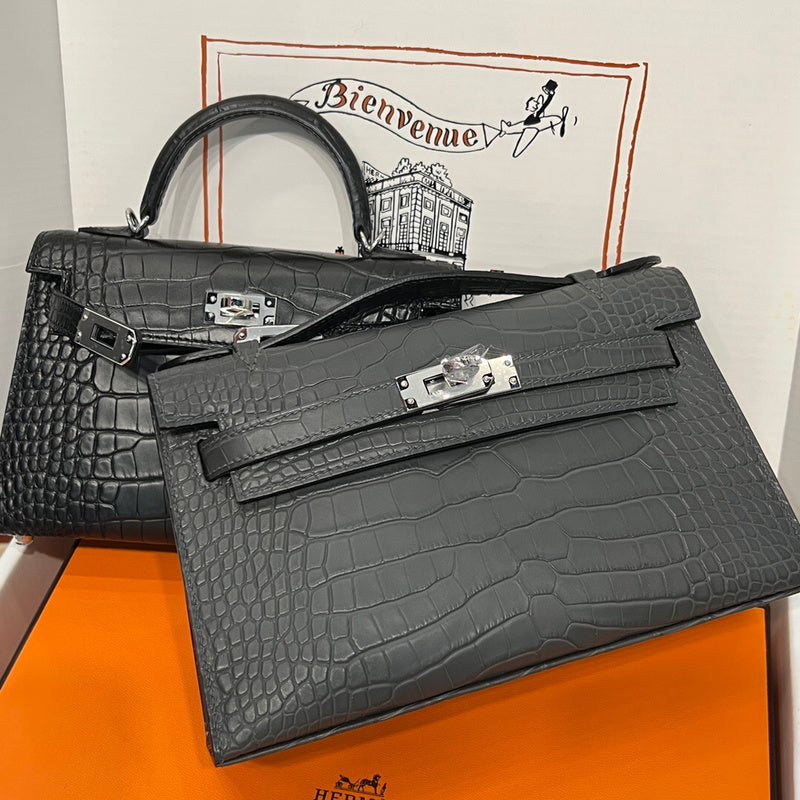 Amelia - HMS Bags - 1430