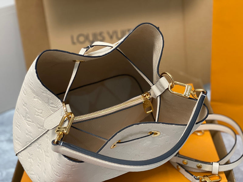Amelia's Bag Gallery - LOV Bags - 1063