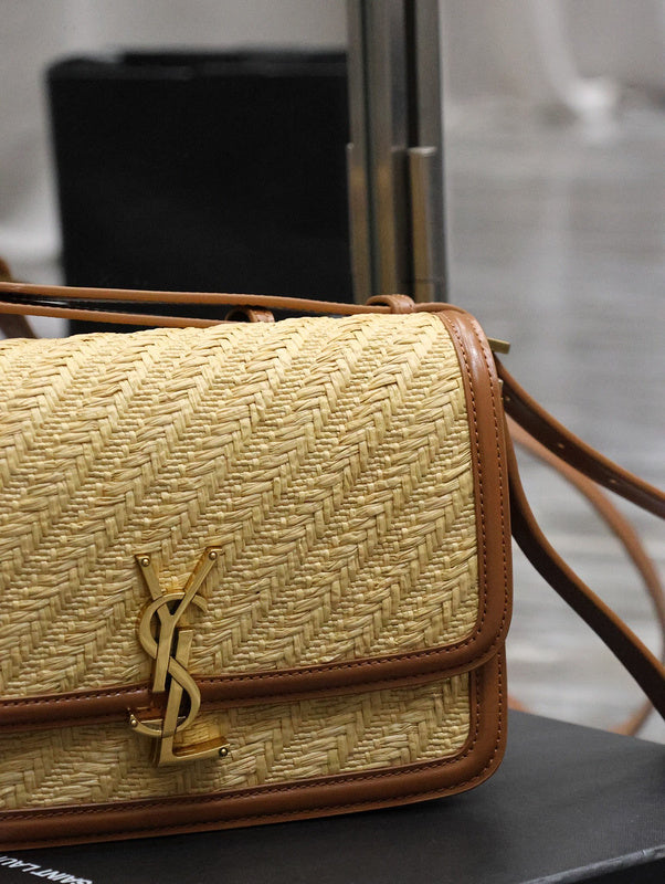 Amelia - YSL Bag - 1984