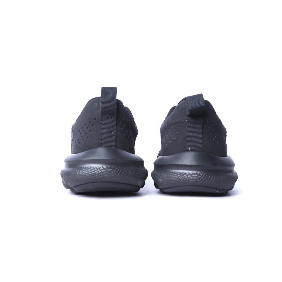UNDER ARMOUR ASSERT 9