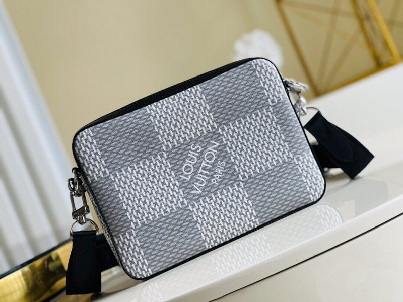 Fan Fashion Lu-Vi bags - 17661