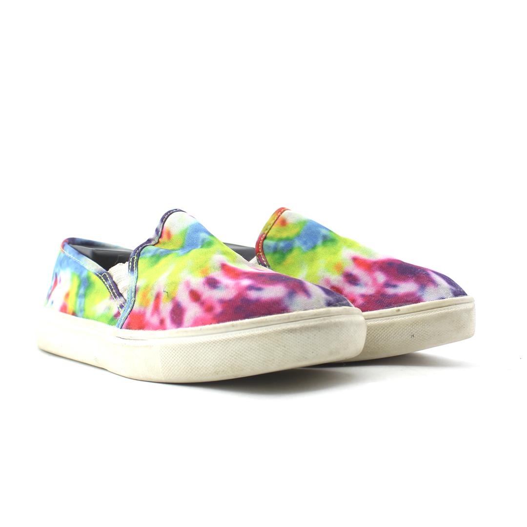 STEVE MADDEN .
