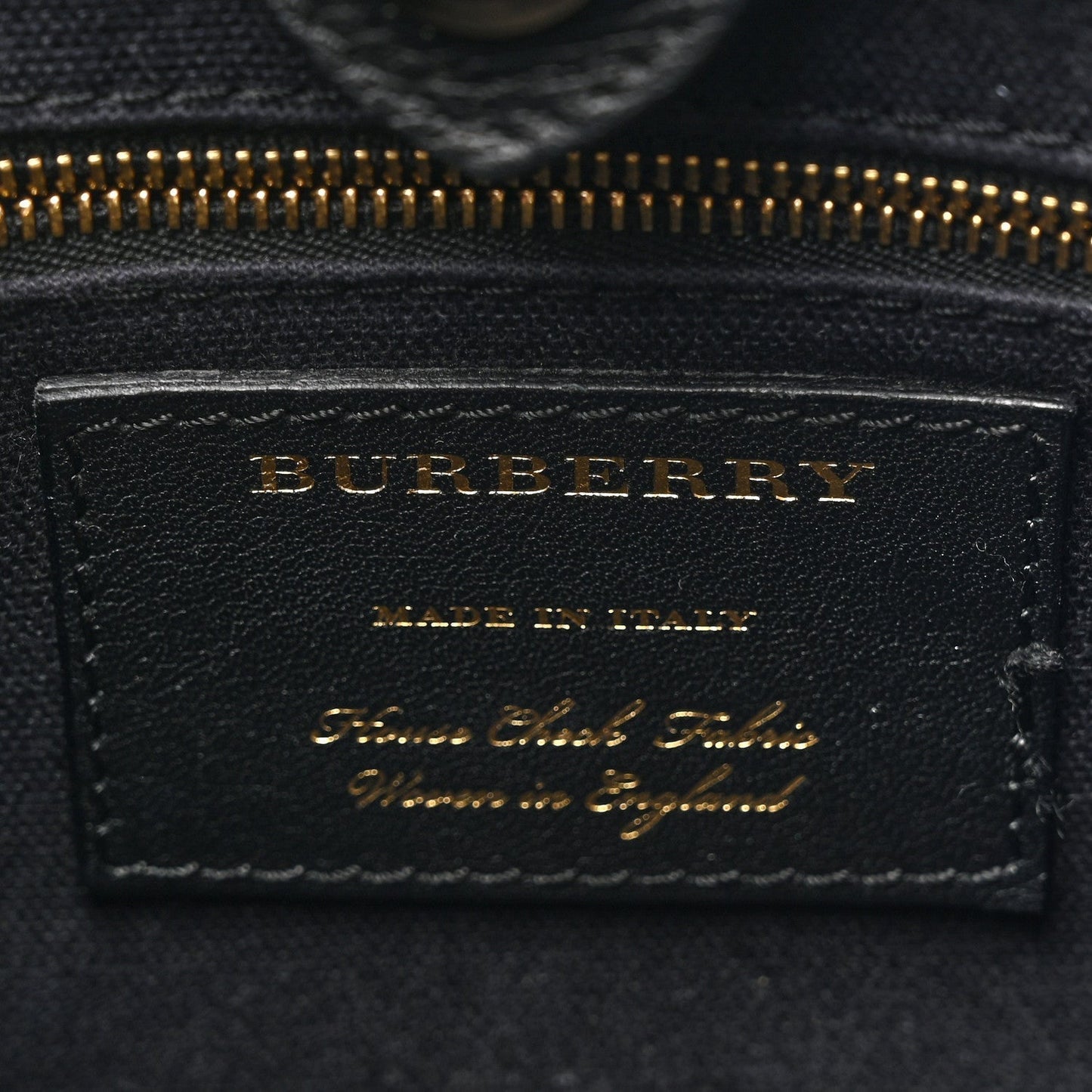 Amelia Derby Calfskin Ho    Check Small Banner Tote Black