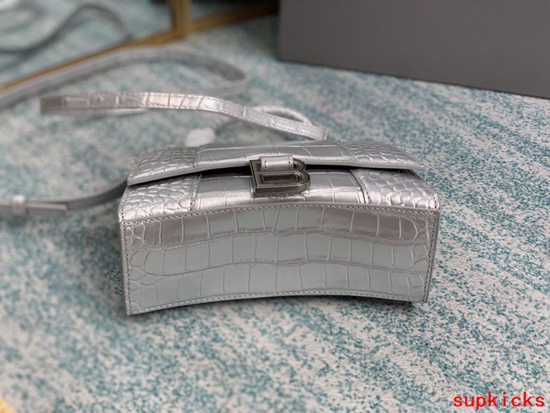 Amelia- BG Hourglass Bags - 177