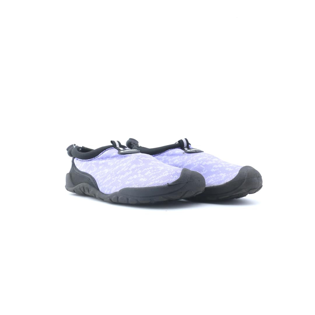 AIR WALK .