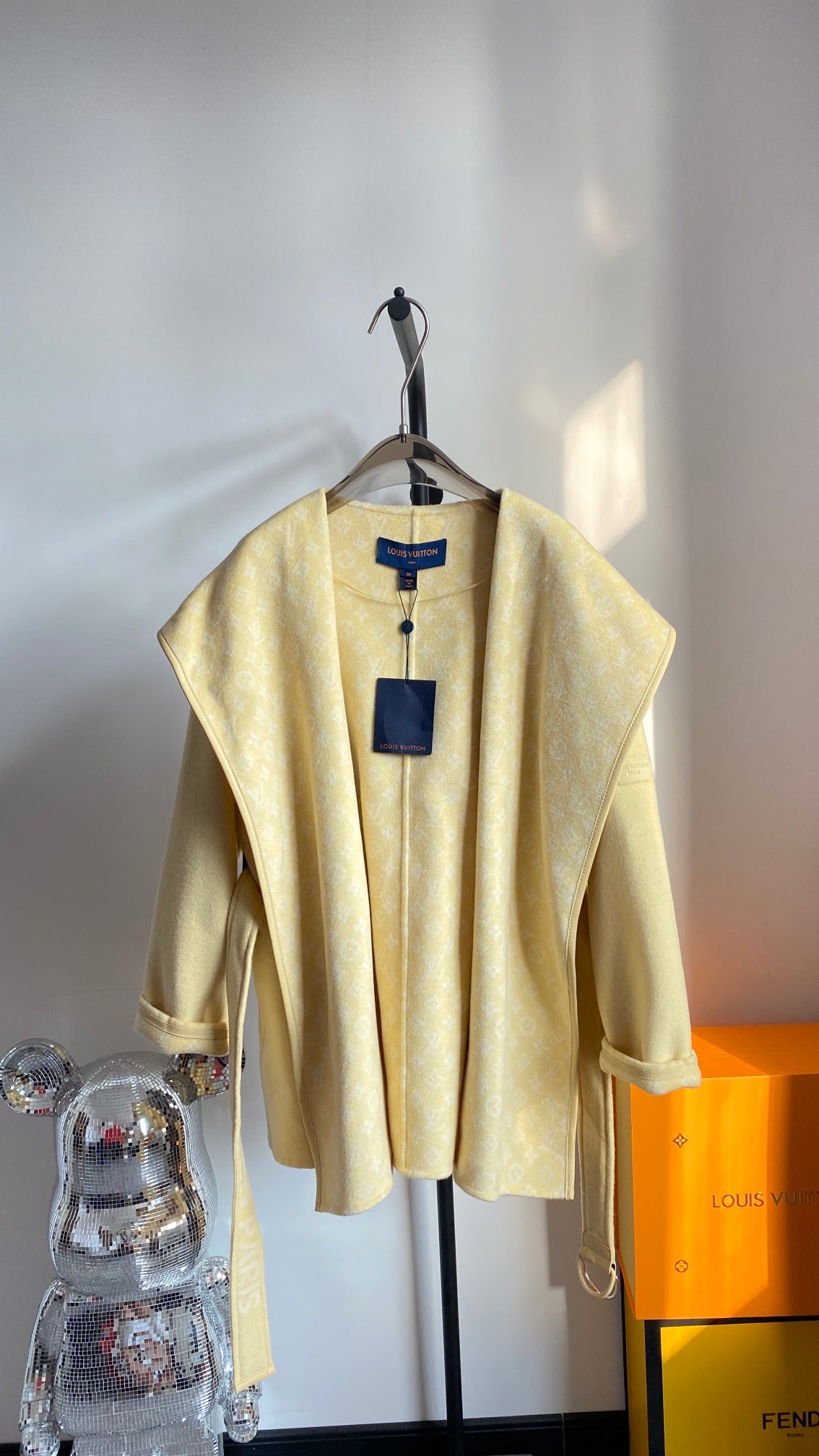 Luxury Louis Vuitton  Wrap Coat 035