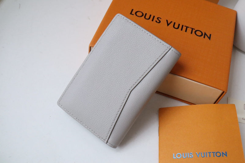 Amelia- LOV  Luxury  Wallets - 630