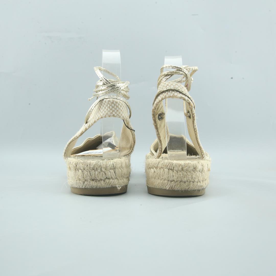 STRADIVARIUS .