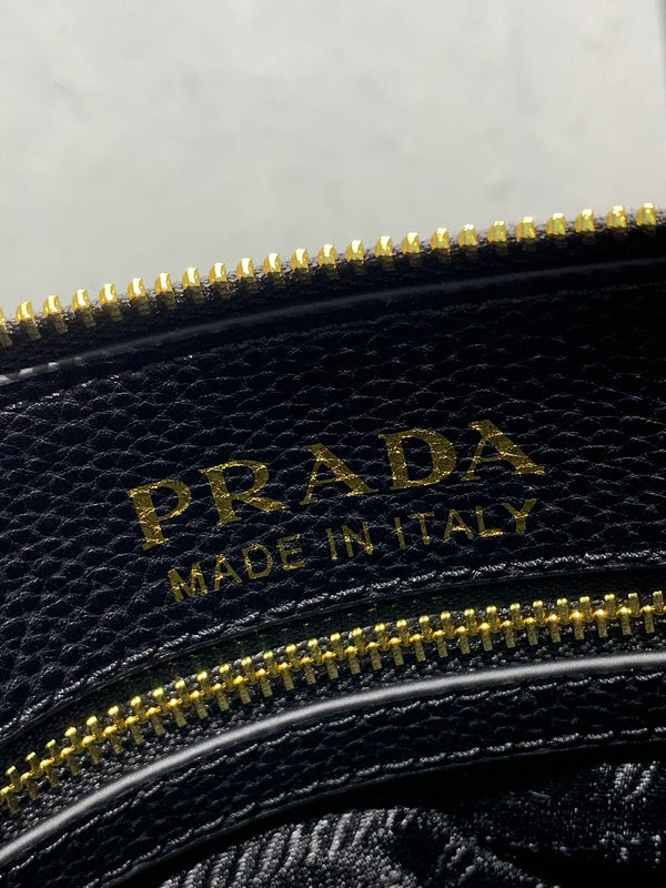 Amelia- PRDA  LUXURY BAGS - 789
