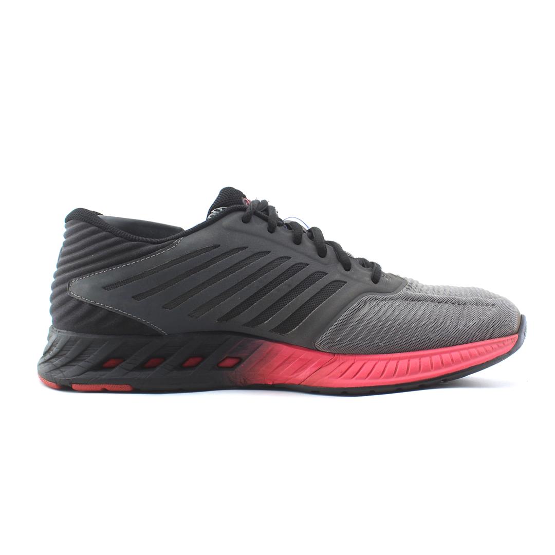 ASICS FUZEX