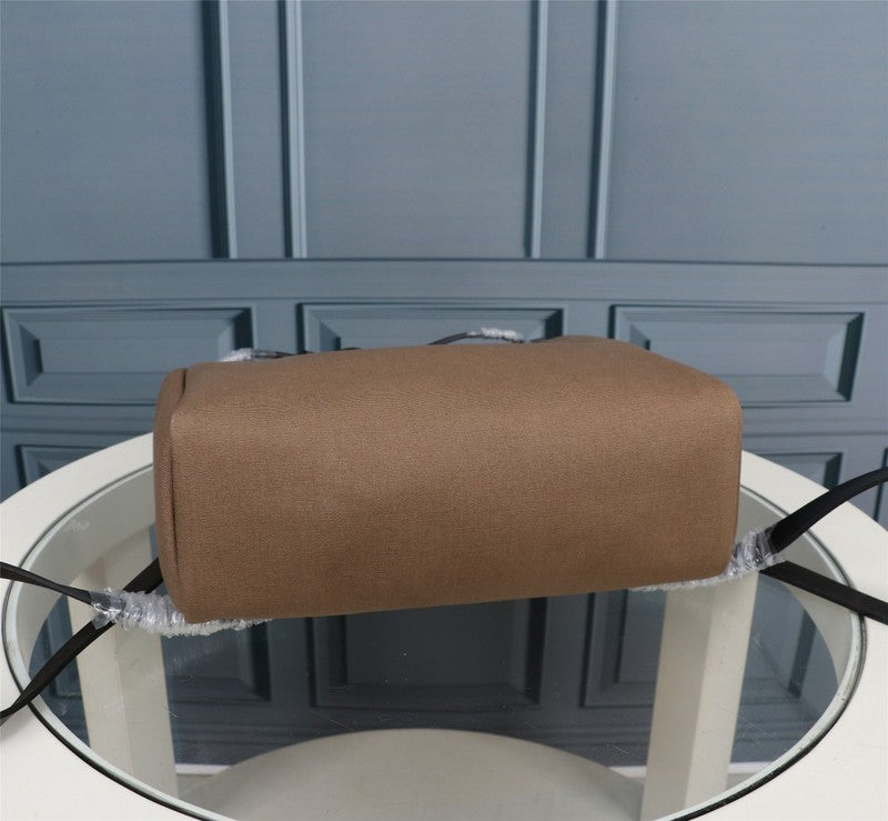 LO - HRMS DESIGNER BAGS - WOMEN BAGS - 557