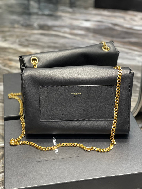Amelia - YSL Bag - 4207