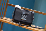 Fan Fashion Lu-Vi bags - 8435